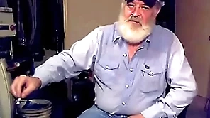 Flock a electronic eavesdropper on some down in the mouth plaid boxers