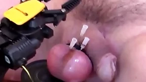 Spontaneous sticking needles in balls