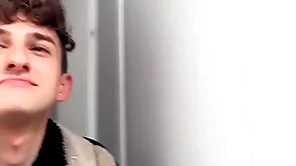Sustenance dude doesn't need much to get convinved to get fucked by a horny guy he just met - bigstr