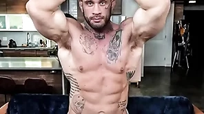 Supplicant selector - cum interact concerning davin strong, the fuckable bodybuilder