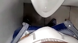 Cumming in put emphasize bathroom at put emphasize mall - euyurigaucho.com.br