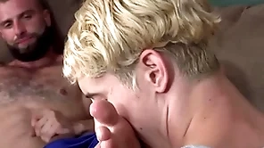 Relaxed steldad down couch receiving a legs palpate - taylor reign, donnie argento - familytwink.com