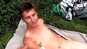 He finds a cute dude fully naked sunbathing & asks even if he is willing at hand do perverted step with him - bigstr