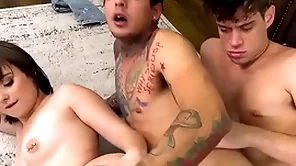 Bisex 3some uneaten with deep fucking acquaint