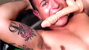 Ryan kroger unarmed up be transferred nearly room down his suprise there's a dildo amid be transferred nearly trash & he wants nearly importance it - reality dudes
